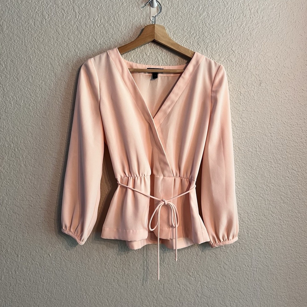 J Crew Women's Peach Blouse‎ Size 4 Lightweight